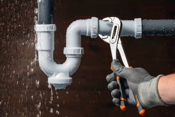 Professional Plumbing technician working in Vauxhall, NJ
